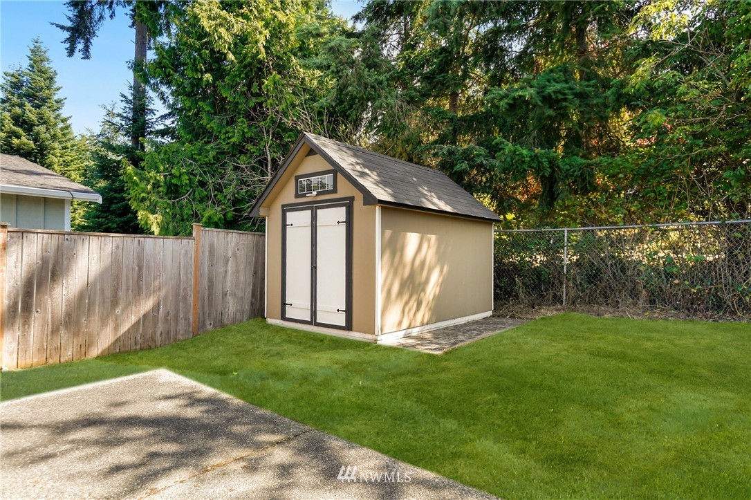 2607 Shannon Point Road Anacortes, WA 98221 - Photo 24 of 25 Gallery Image 24