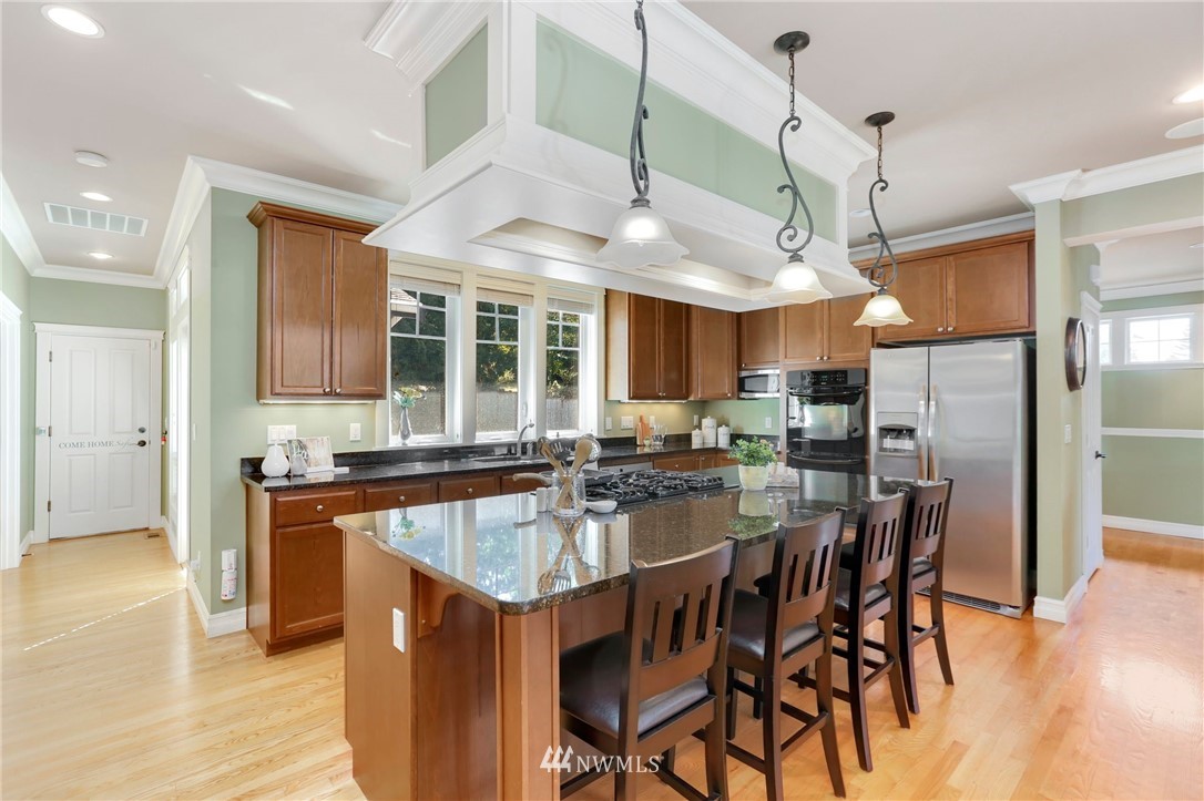 2607 Shannon Point Road Anacortes, WA 98221 - Photo 6 of 25 Gallery Image 6