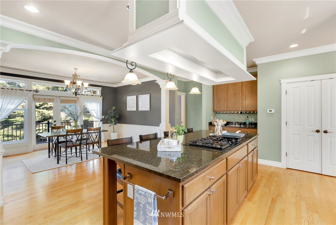 2607 Shannon Point Road Anacortes, WA 98221 - Photo 7 of 25 Gallery Image 7