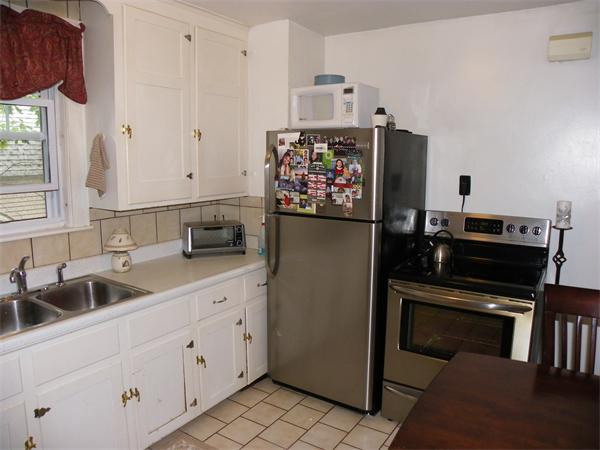64 Oak Street Boston, MA 02136 - Photo 8 of 13