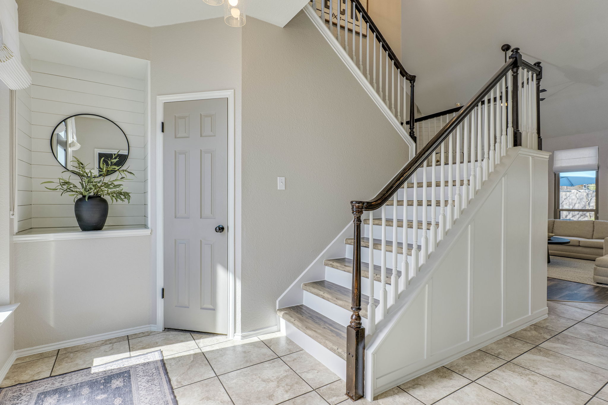703 Ridge View Drive Leander, TX 78641 - Photo 4 of 39 Stairway with tile patterned floors and baseboards