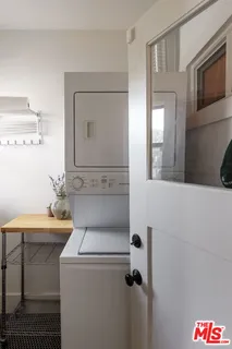 $599,000 | 4626 Franklin Avenue, Unit 1/2, Los Angeles, CA 90027