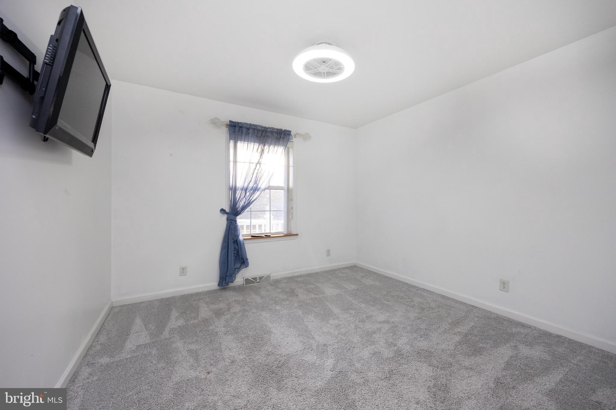 12 Sajer Road Pottsville, PA 17901 - Photo 18 of 29