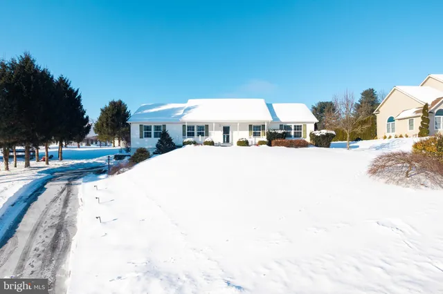 $375,000 | 12 Sajer Road, Pottsville, PA 17901