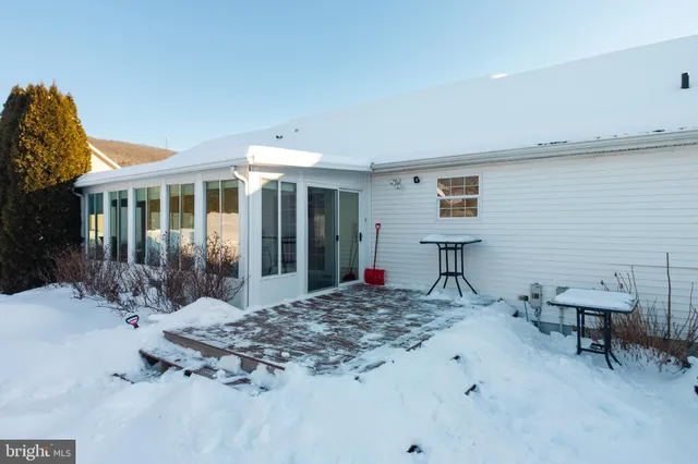 $375,000 | 12 Sajer Road, Pottsville, PA 17901