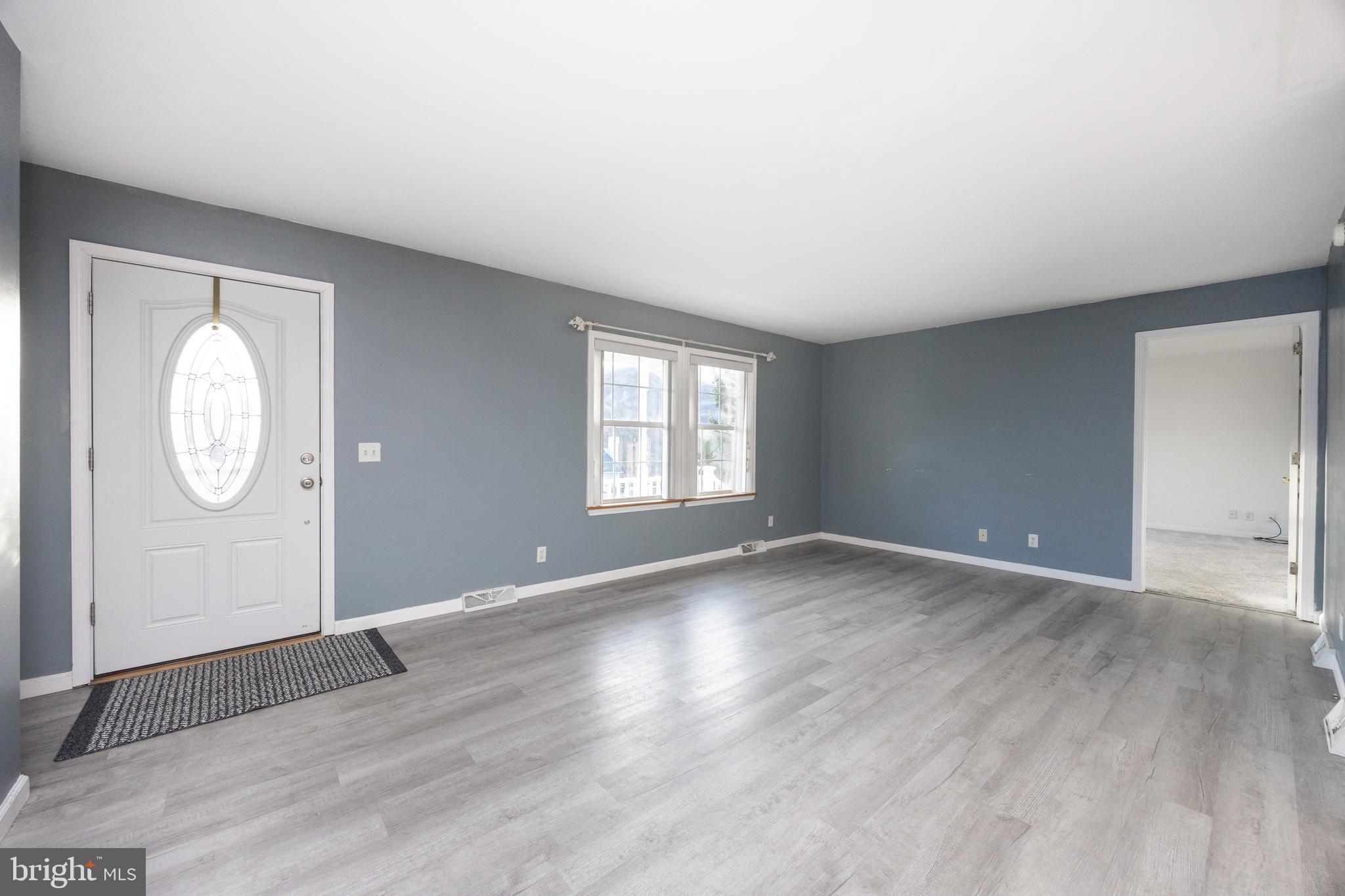 12 Sajer Road Pottsville, PA 17901 - Photo 4 of 29