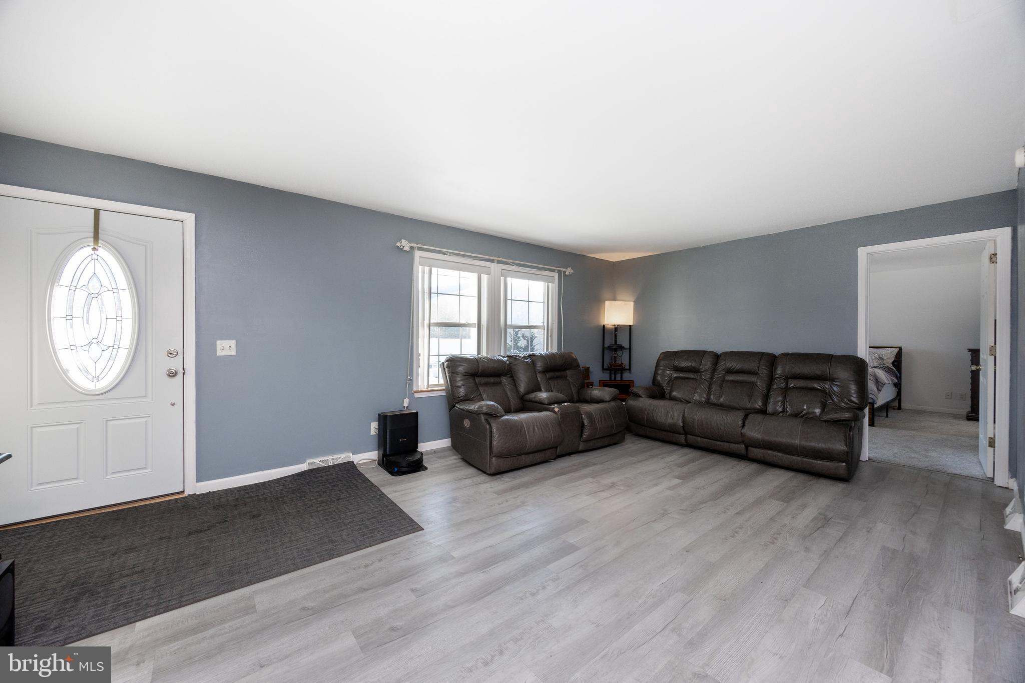 12 Sajer Road Pottsville, PA 17901 - Photo 4 of 23