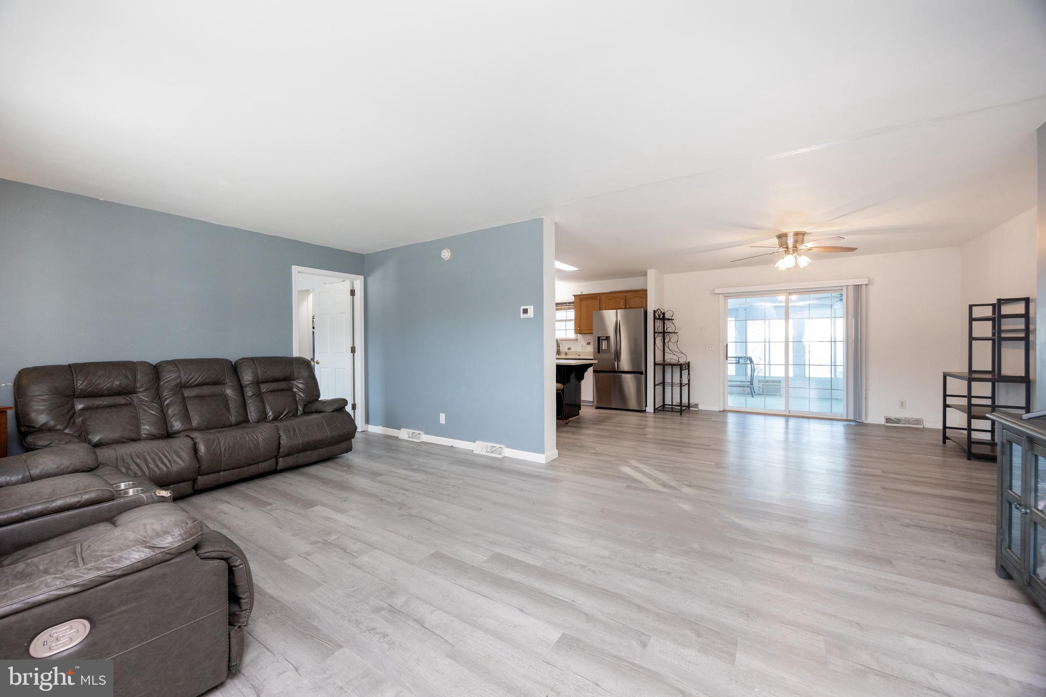 12 Sajer Road Pottsville, PA 17901 - Photo 5 of 23