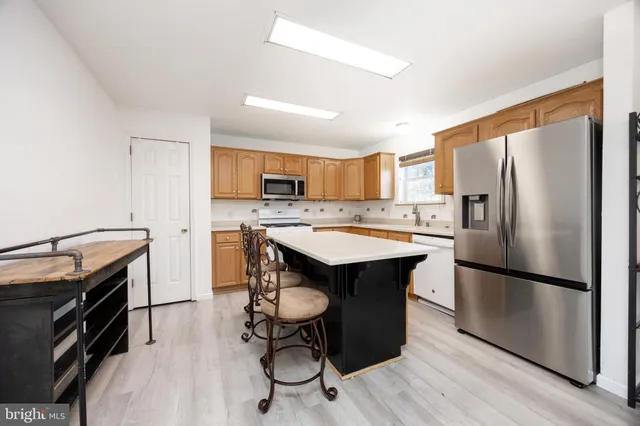 $375,000 | 12 Sajer Road, Pottsville, PA 17901