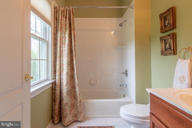 14 Todd Ridge Road Titusville, NJ 08560 - Photo 11 of 51 First floor guest full bath