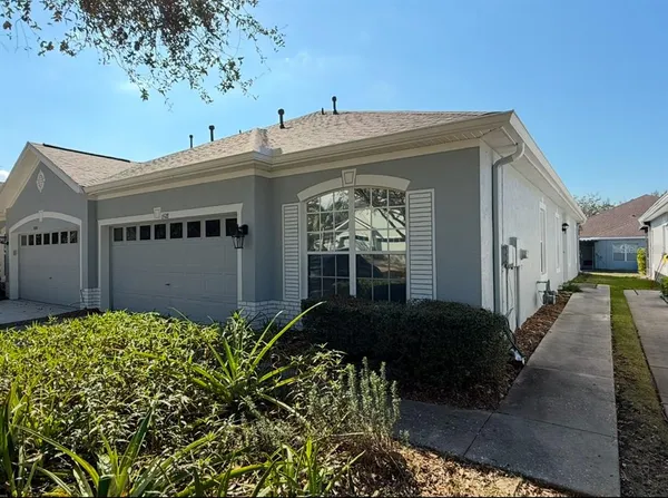 $2,050 | 6928 Surrey Oak Drive, Apollo Beach, FL 33572