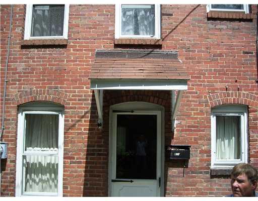 811 Guys Run Road Pittsburgh, PA 15238 - Photo 2 of 7 Exterior Back.