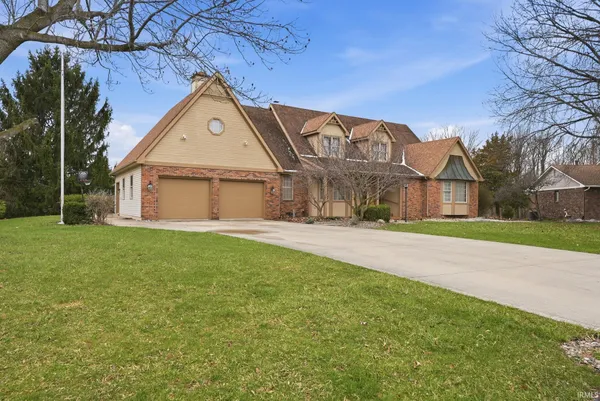 $529,900 | 12127 Mahogany Drive, Fort Wayne, IN 46814