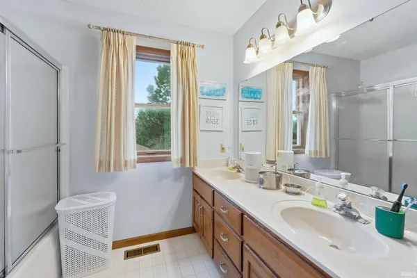 $529,900 | 12127 Mahogany Drive, Fort Wayne, IN 46814