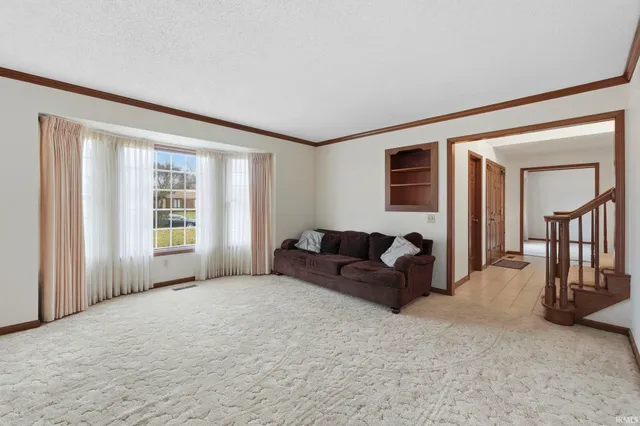 $535,000 | 12127 Mahogany Drive, Fort Wayne, IN 46814