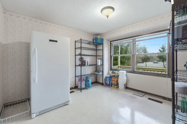 $529,900 | 12127 Mahogany Drive, Fort Wayne, IN 46814