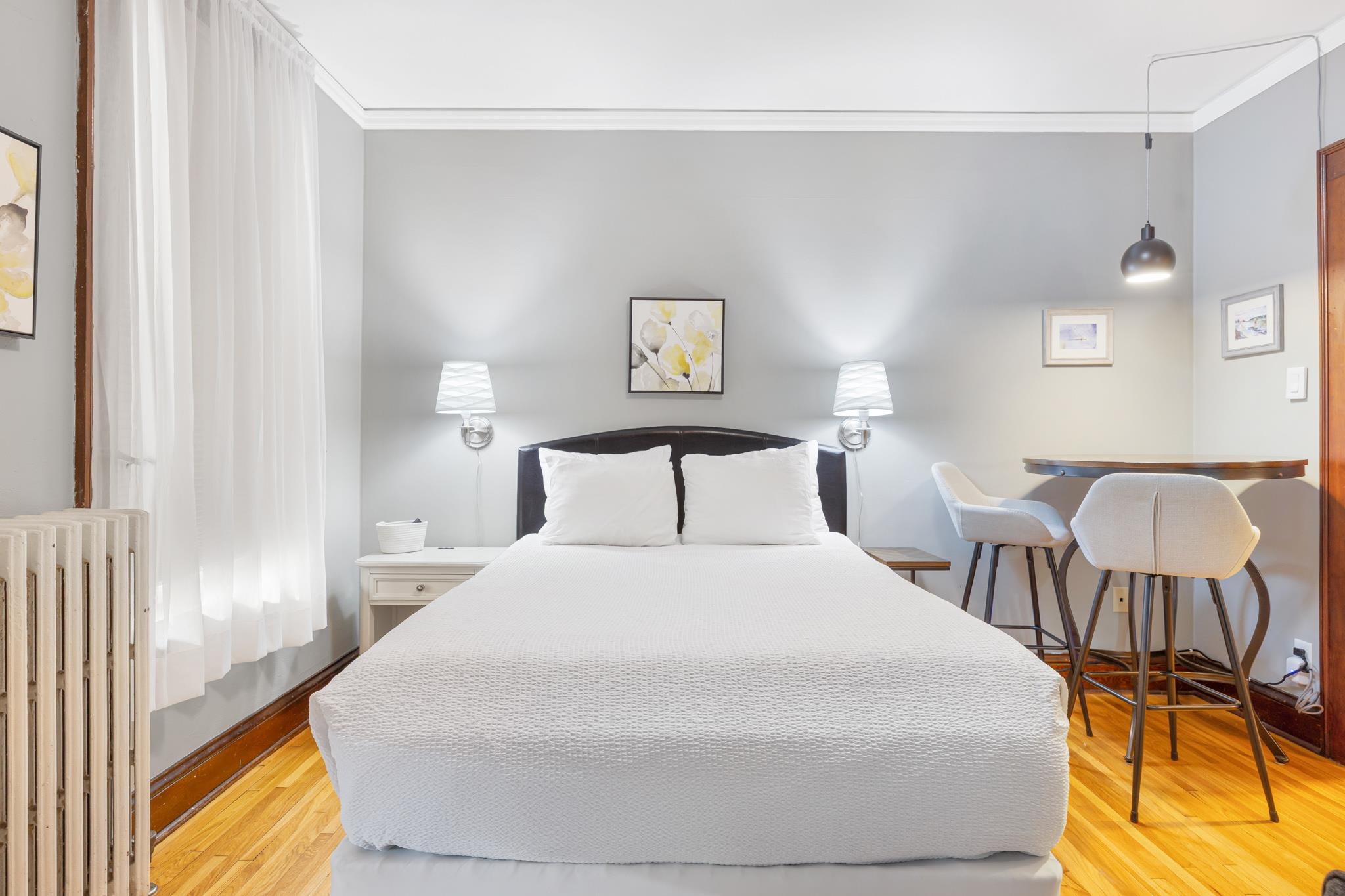 601 1st Avenue Two Harbors, MN 55616 - Photo 57 of 99 with king size bed