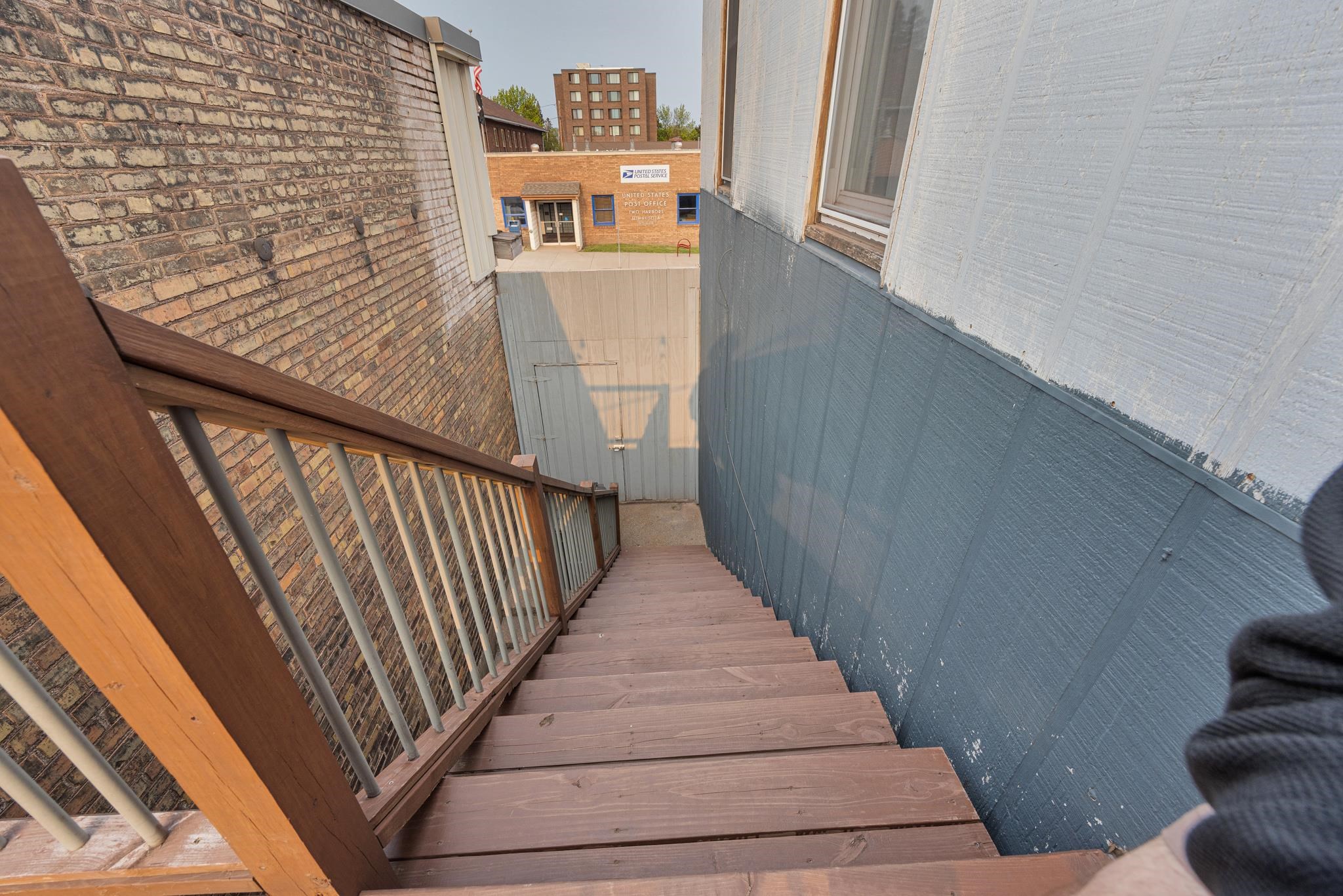 601 1st Avenue Two Harbors, MN 55616 - Photo 6 of 99 Back Exterior Staircase