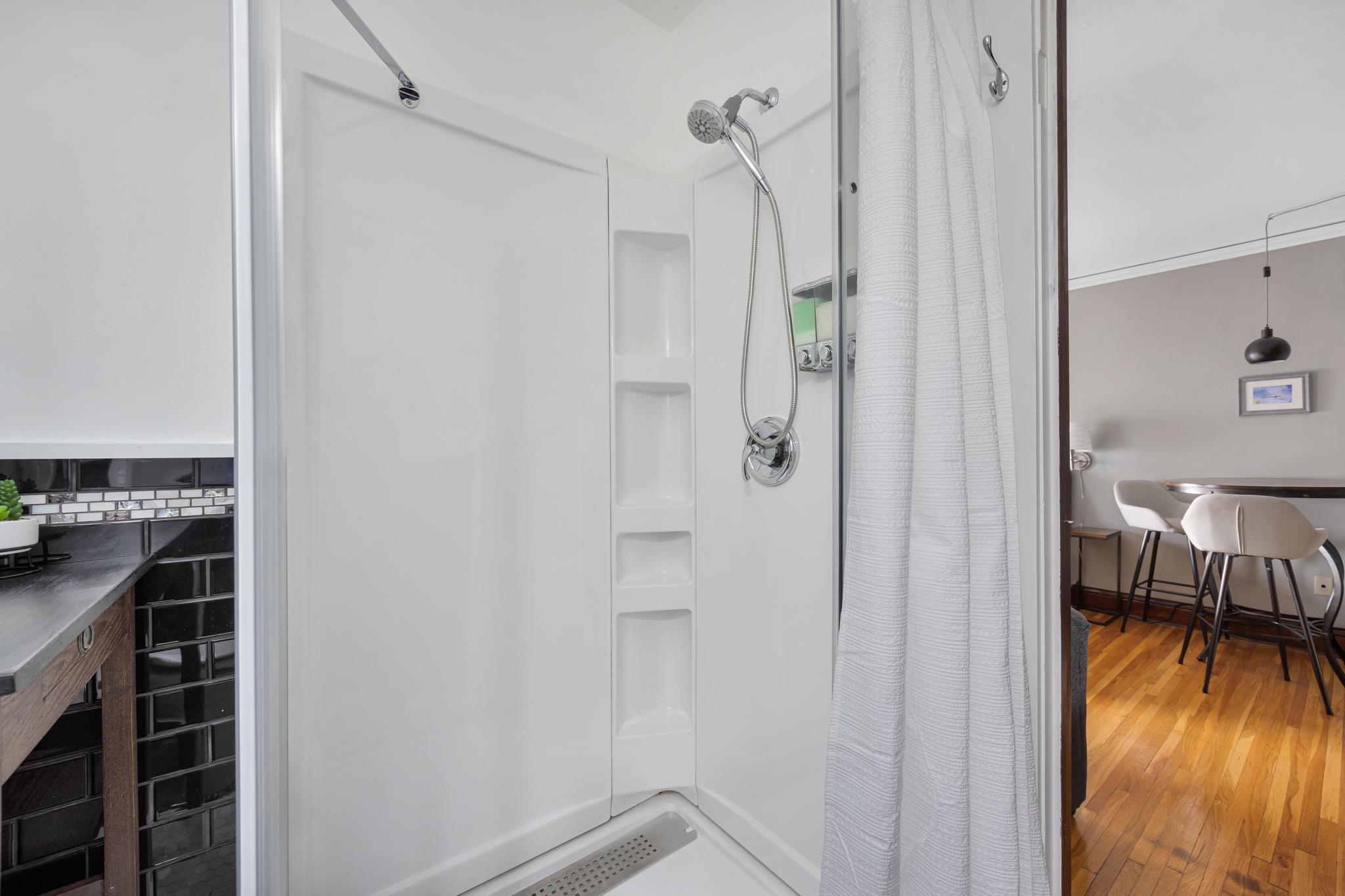 601 1st Avenue Two Harbors, MN 55616 - Photo 61 of 99 Unit #3 Bathroom