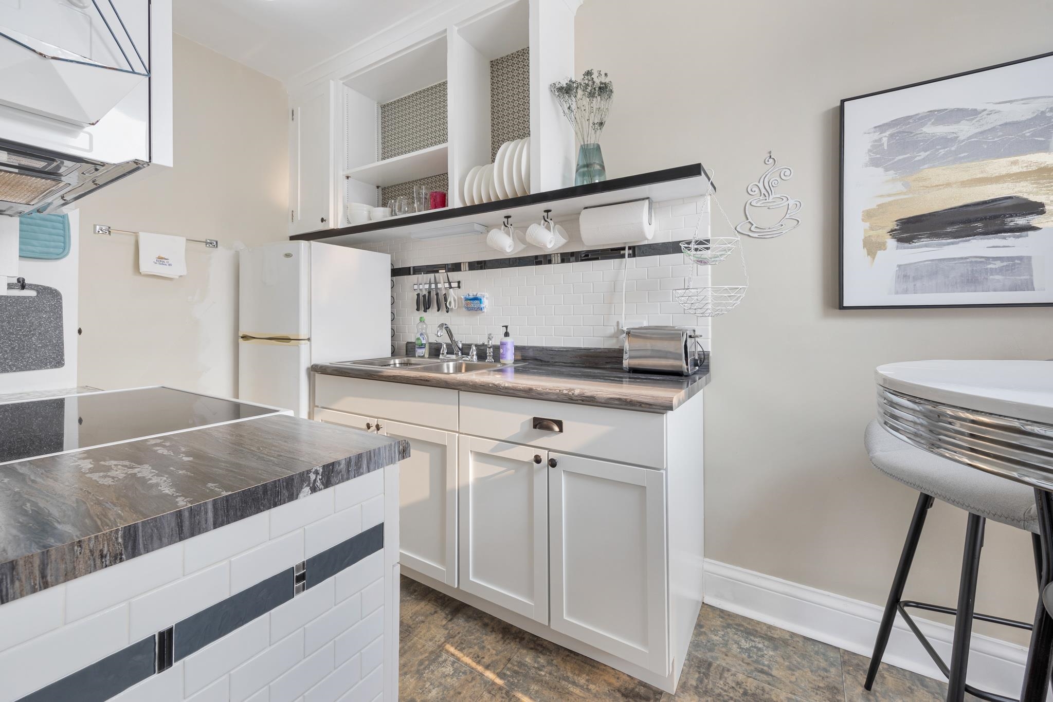 601 1st Avenue Two Harbors, MN 55616 - Photo 82 of 99 Unit #5 Kitchen