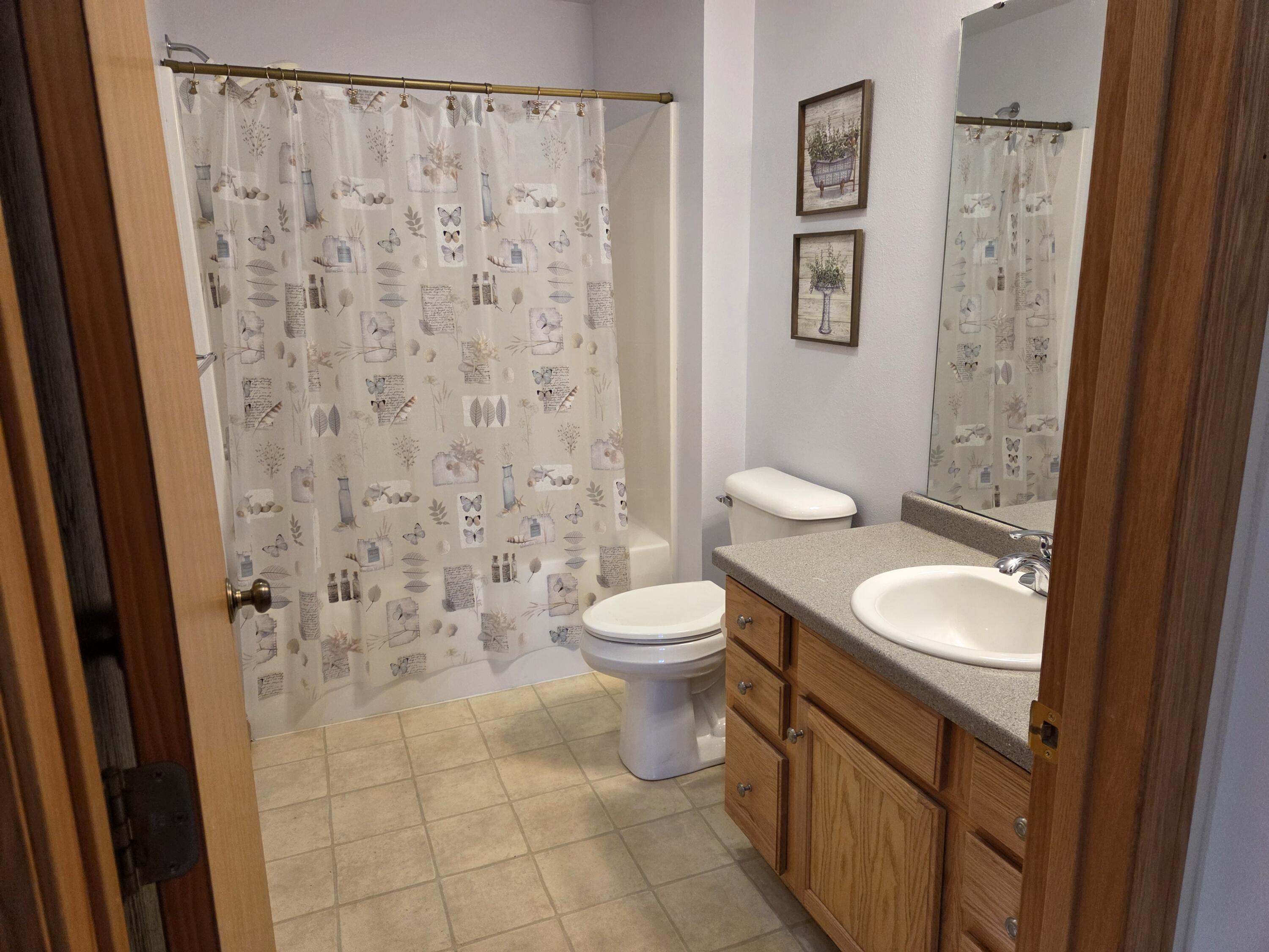 2209 Virginia Drive Manitowoc, WI 54220 - Photo 13 of 27 20260115_091609