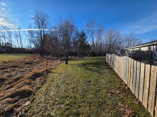 $285,000 | 2209 Virginia Drive, Manitowoc, WI 54220