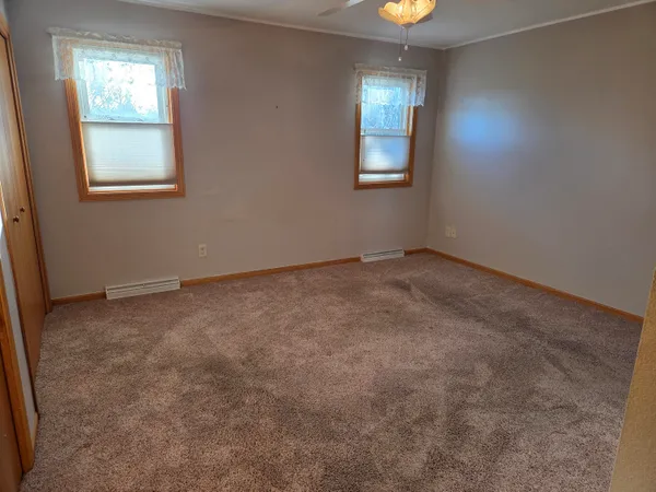 $280,000 | 2209 Virginia Drive, Manitowoc, WI 54220