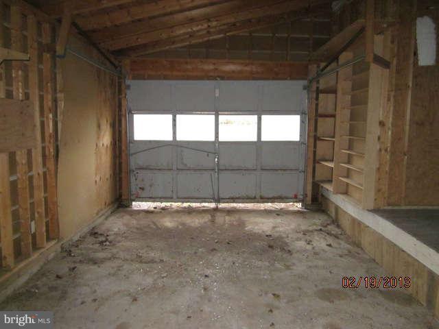 22022 Dickerson Road Dickerson, MD 20842 - Photo 22 of 23 Interior (General)