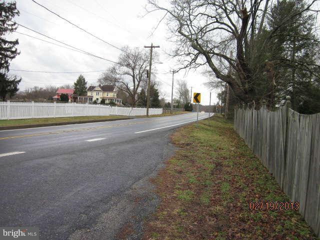 22022 Dickerson Road Dickerson, MD 20842 - Photo 23 of 23 Exterior (General)