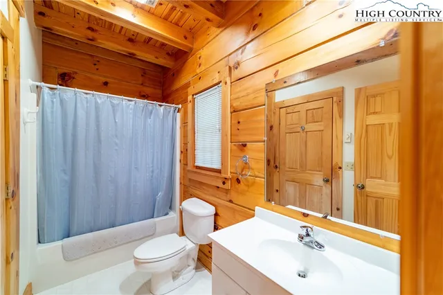 $1,100,000 | 2190 Antioch Road, Laurel Springs, NC 28644