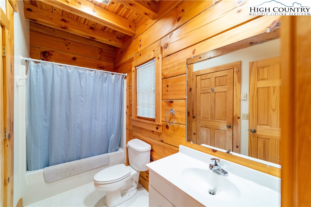 2190 Antioch Road Laurel Springs, NC 28644 - Photo 25 of 50