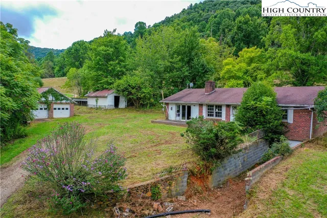 $1,100,000 | 2190 Antioch Road, Laurel Springs, NC 28644
