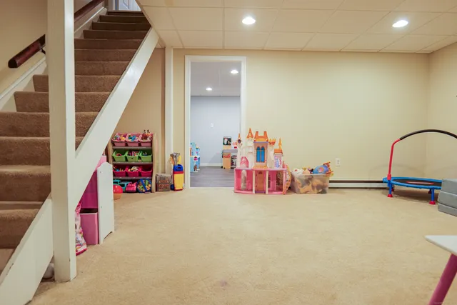 a very nice looking room with a white house