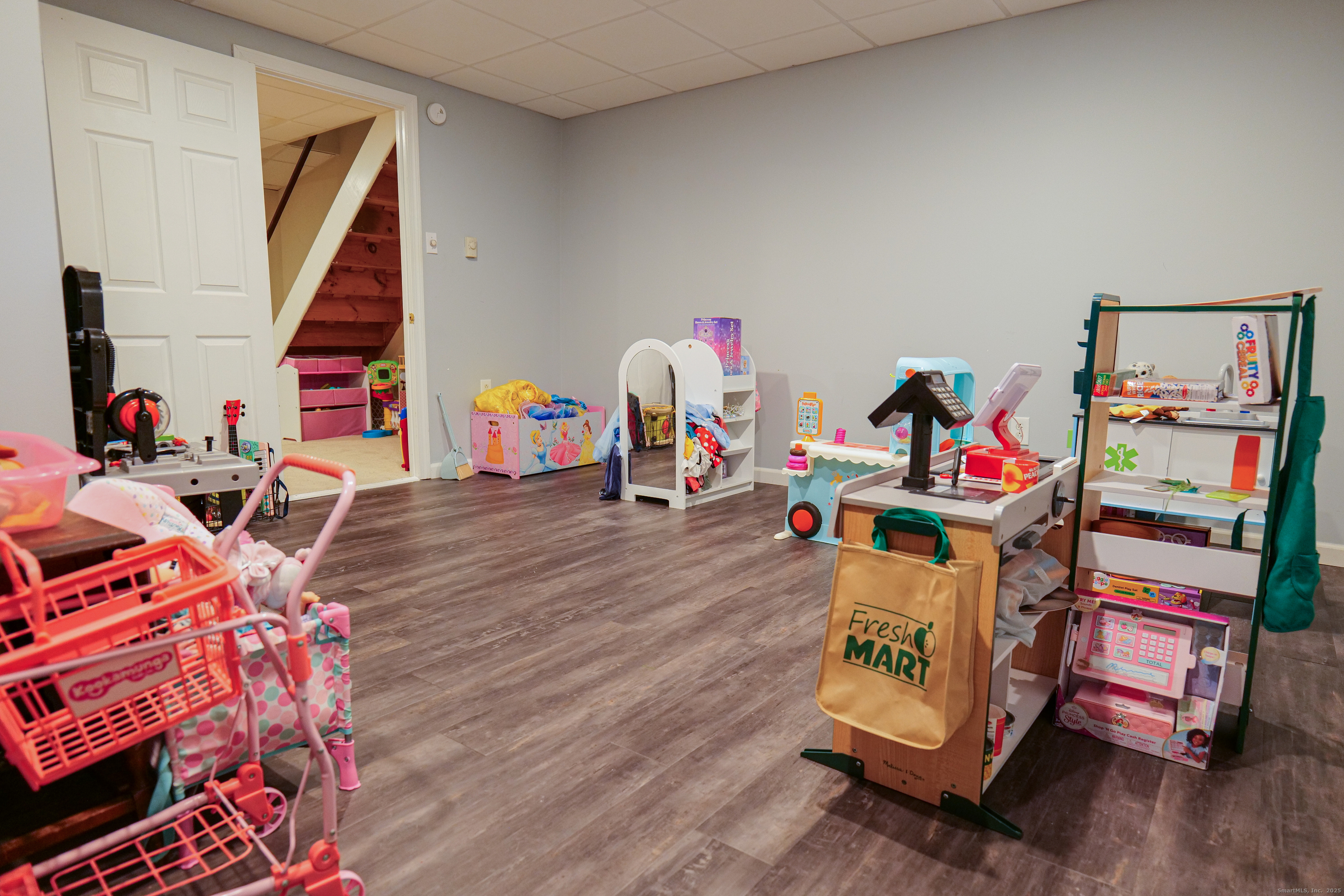 7 Willow Court, Unit 7 Cromwell, CT 06416 - Photo 17 of 18