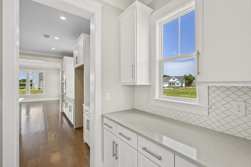 1201 Captain Rivers Drive Charleston, SC 29412 - Photo 4 of 33 butler pantry
