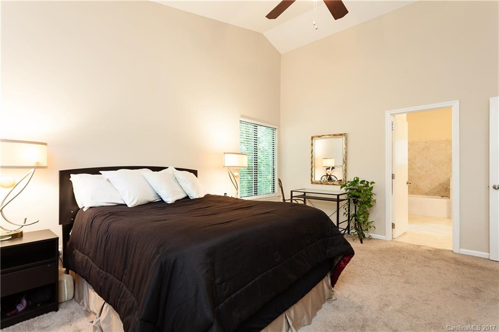 14537 Harbor Estate Road Charlotte, NC 28278 - Photo 13 of 24 Gallery Image 13
