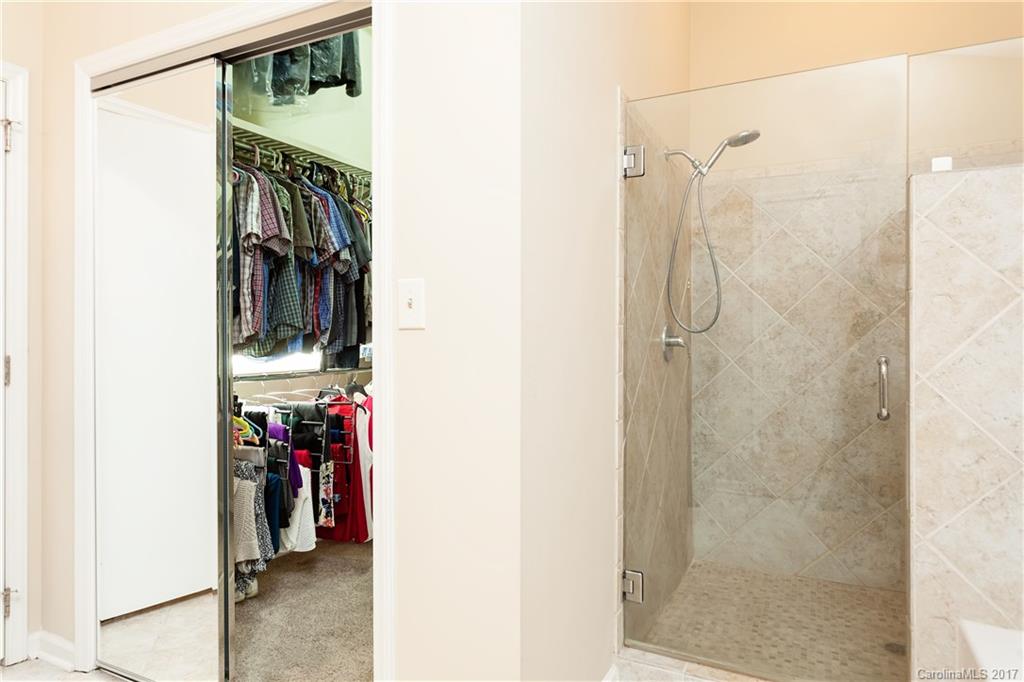 14537 Harbor Estate Road Charlotte, NC 28278 - Photo 14 of 24 Gallery Image 14