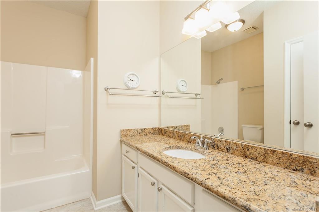 14537 Harbor Estate Road Charlotte, NC 28278 - Photo 17 of 24 Gallery Image 17