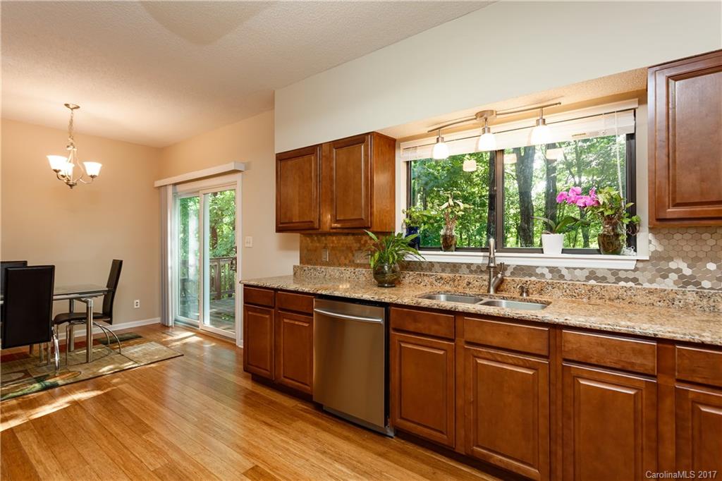 14537 Harbor Estate Road Charlotte, NC 28278 - Photo 10 of 24 Gallery Image 10