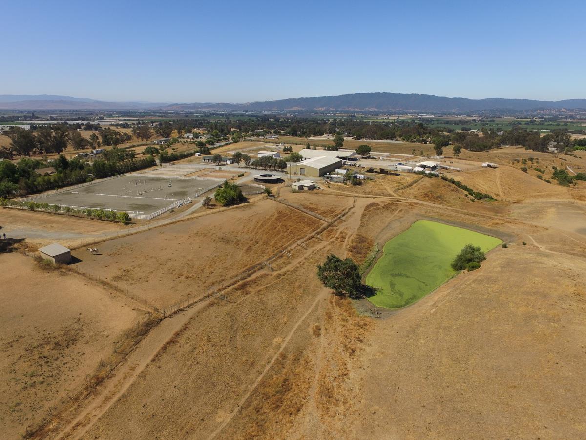 3245 Roop Road Gilroy, CA 95020 - Photo 5 of 35 a view of an ocean and beach