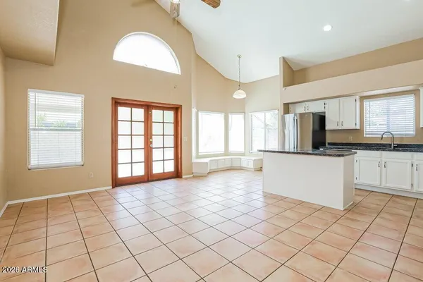 $3,115 | 2560 North Lindsay Road, Unit 67, Mesa, AZ 85213