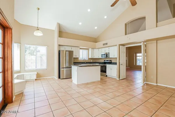 $3,115 | 2560 North Lindsay Road, Unit 67, Mesa, AZ 85213