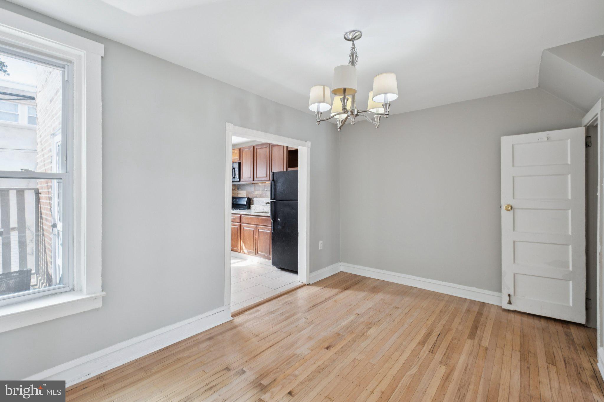 7712 Temple Road Philadelphia, PA 19150 - Photo 12 of 38