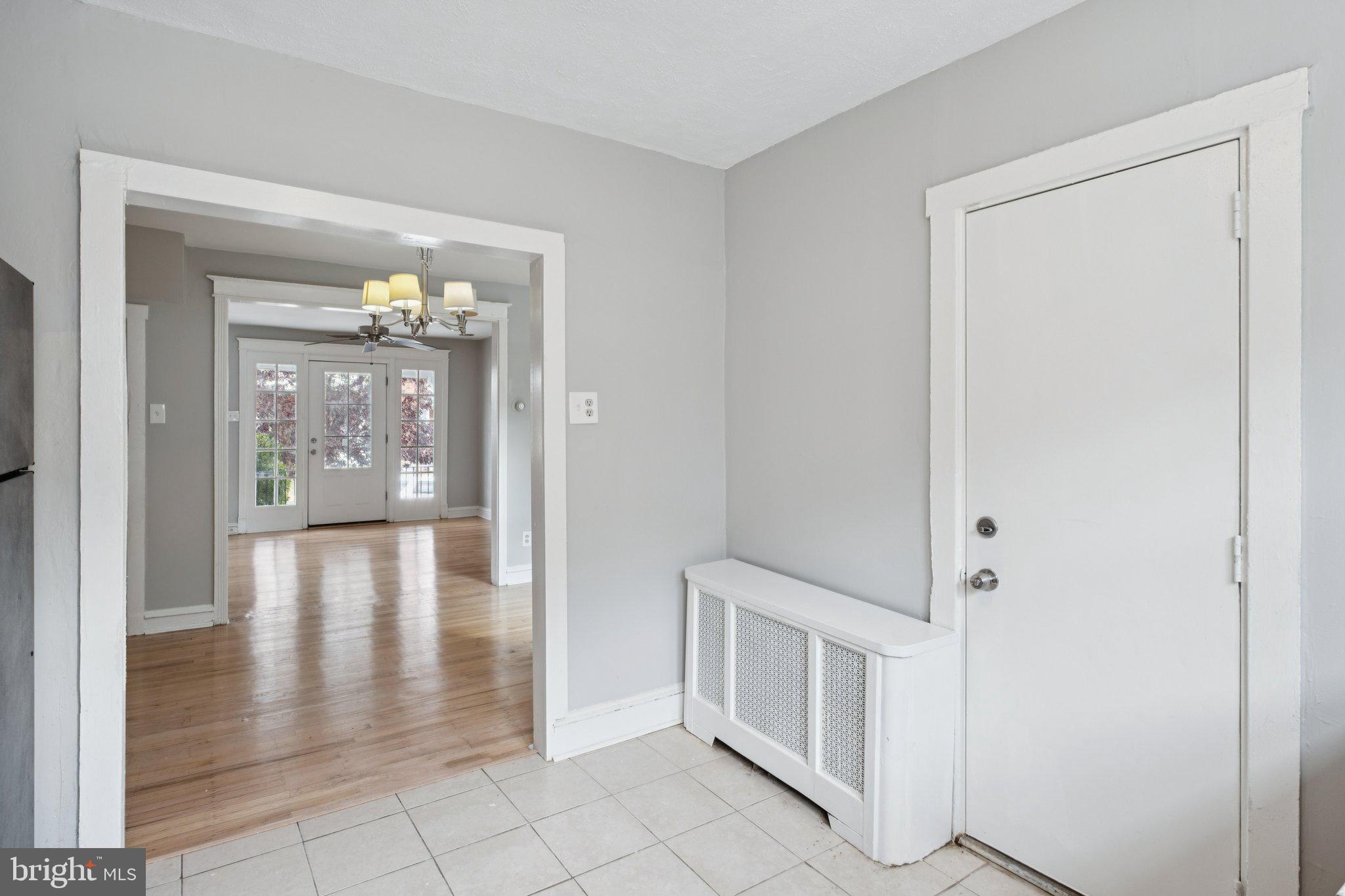 7712 Temple Road Philadelphia, PA 19150 - Photo 14 of 38