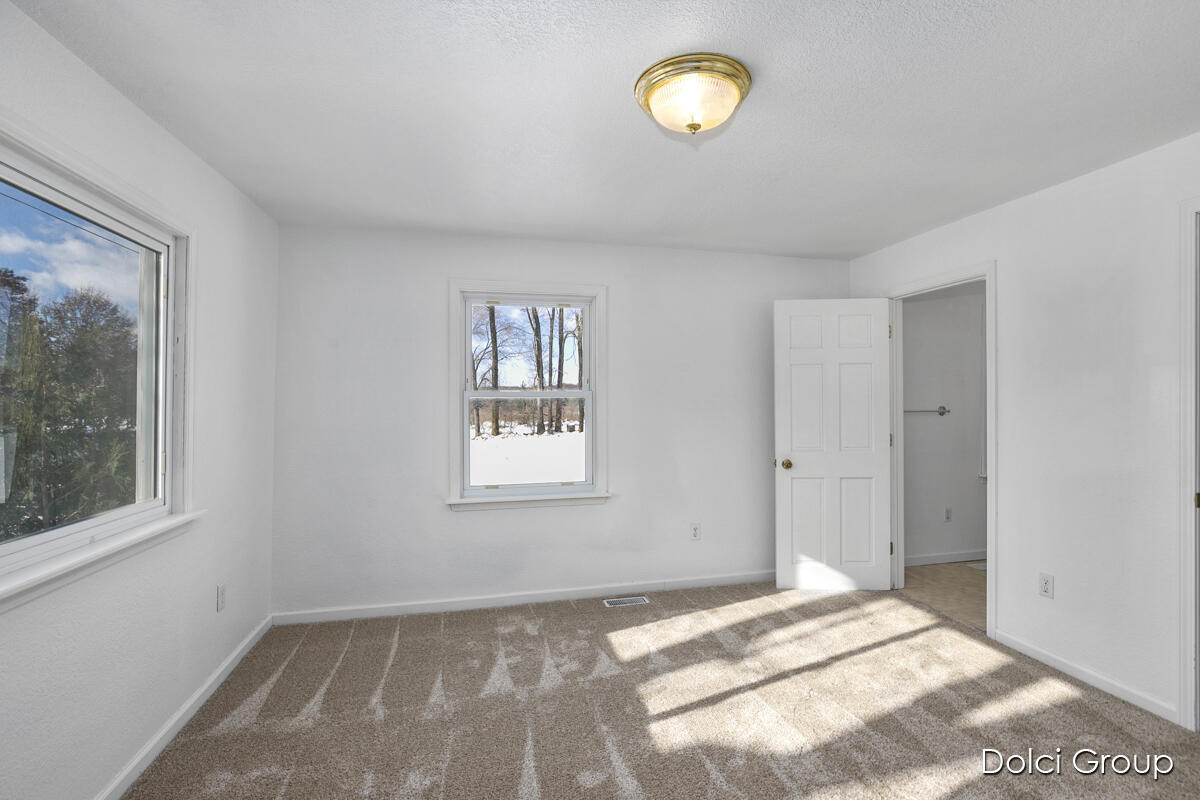 7644 West Briggs Road Stanton, MI 48888 - Photo 12 of 32 IMG_1012