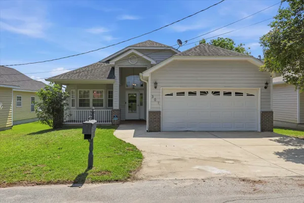 $260,000 | 301 5th Street Northeast, Havana, FL 32333
