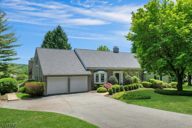 368 Franklin Road Denville, NJ 07834 - Photo 1 of 26