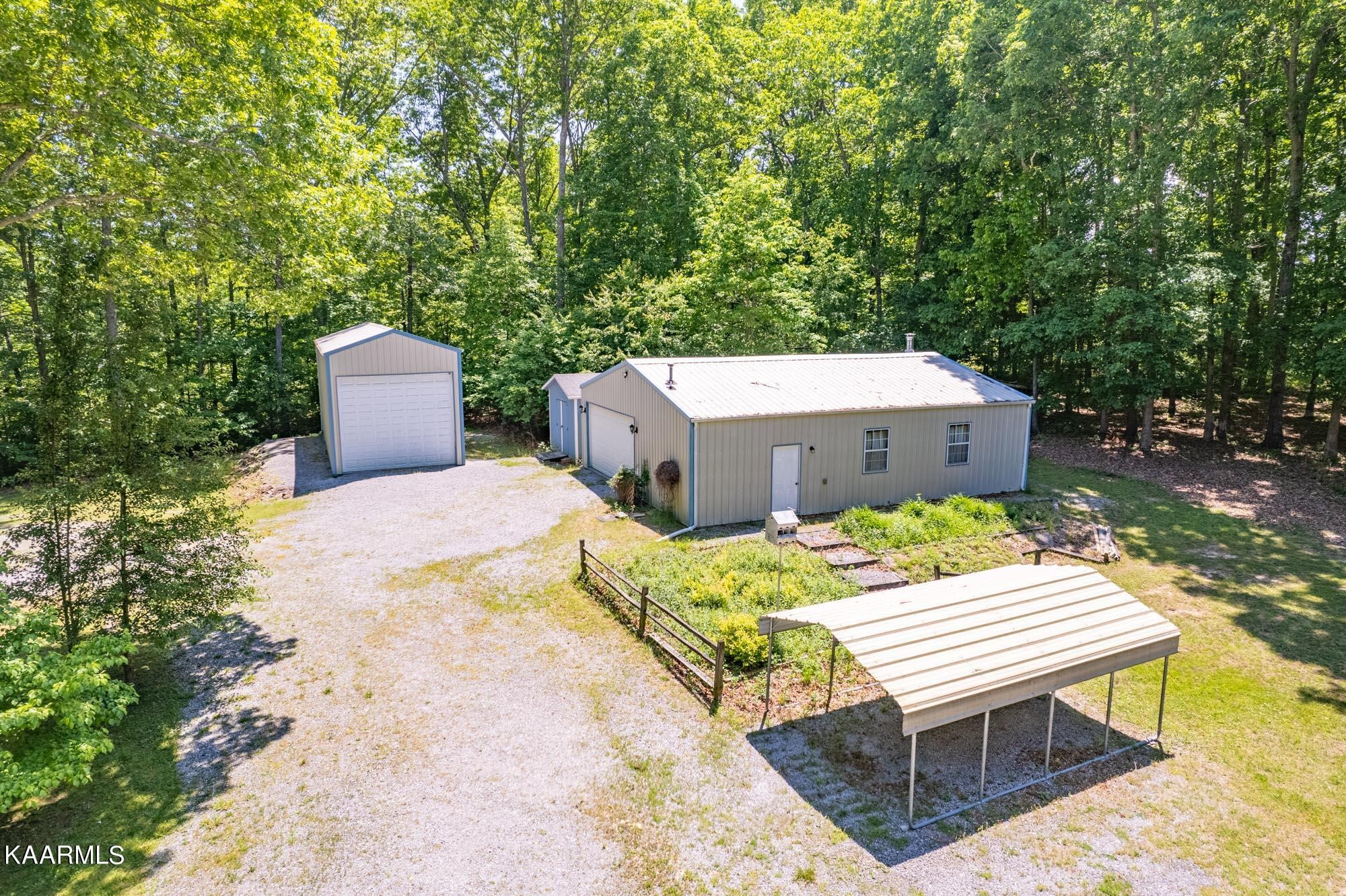 676 Obed River Road Crossville, TN 38555 - Photo 5 of 38 Gallery Image 5