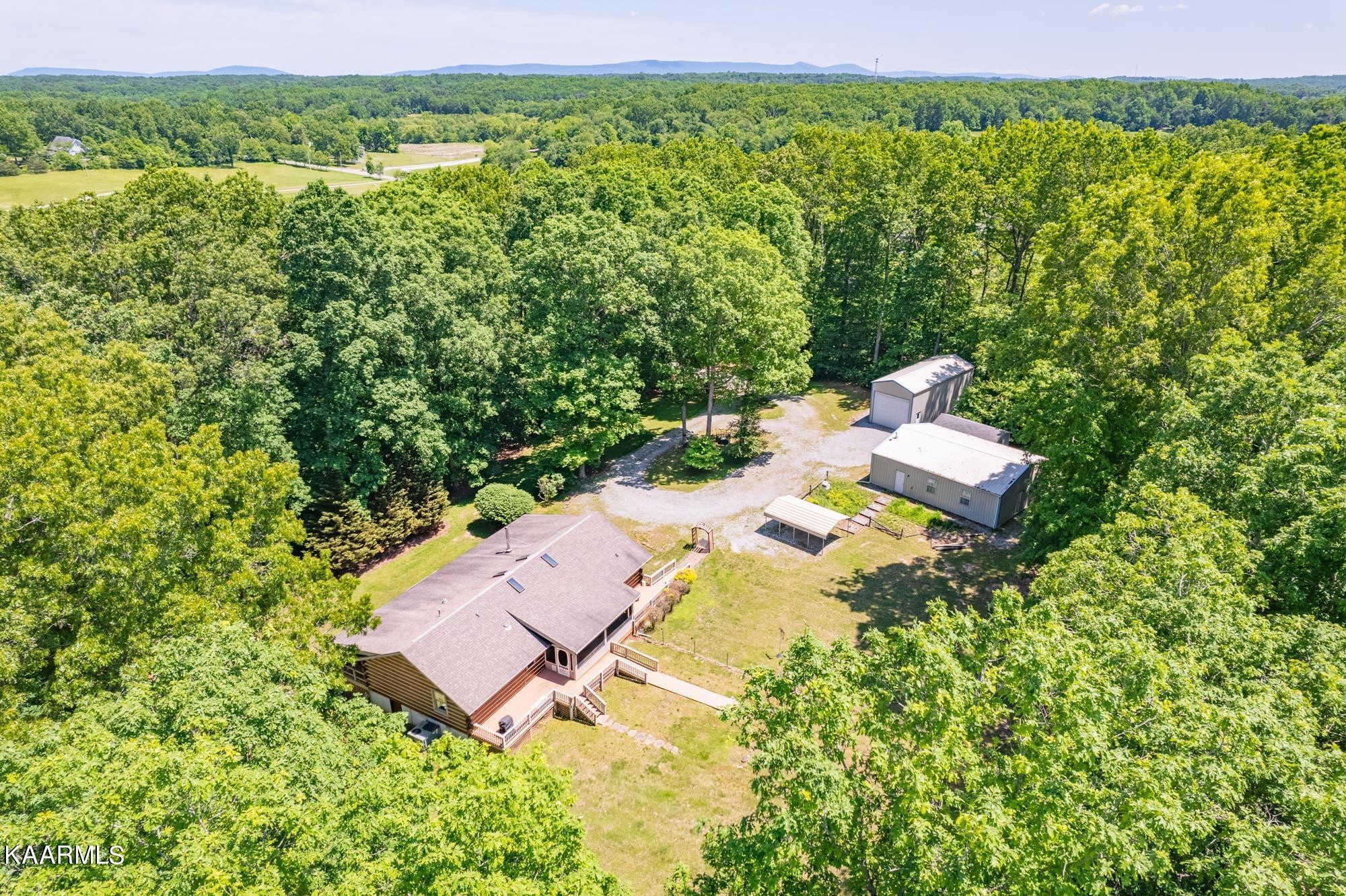 676 Obed River Road Crossville, TN 38555 - Photo 6 of 38 Gallery Image 6