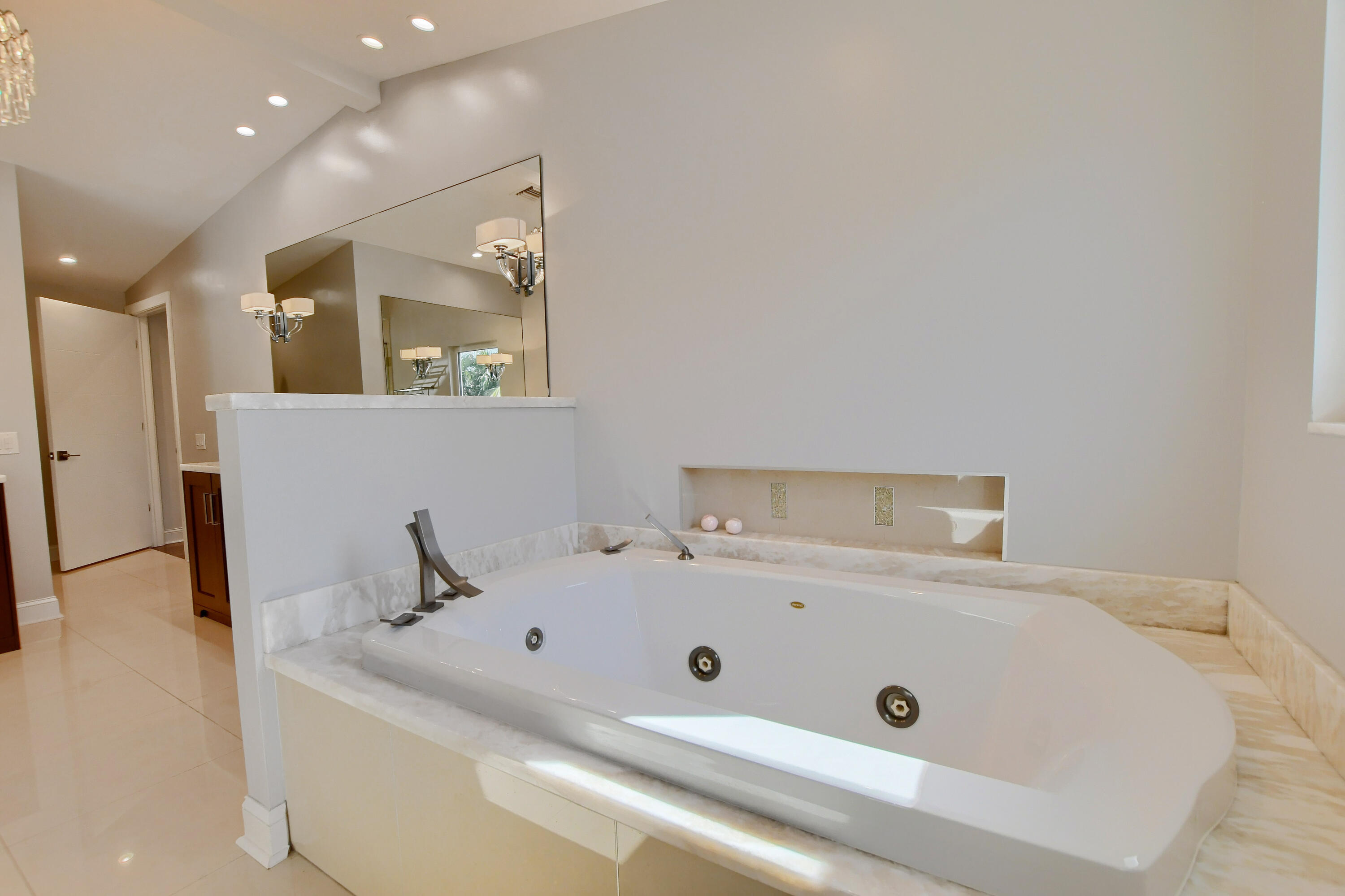 23352 Lago Mar Circle Boca Raton, FL 33433 - Photo 57 of 78 54_ebf_0275-hdr(5)